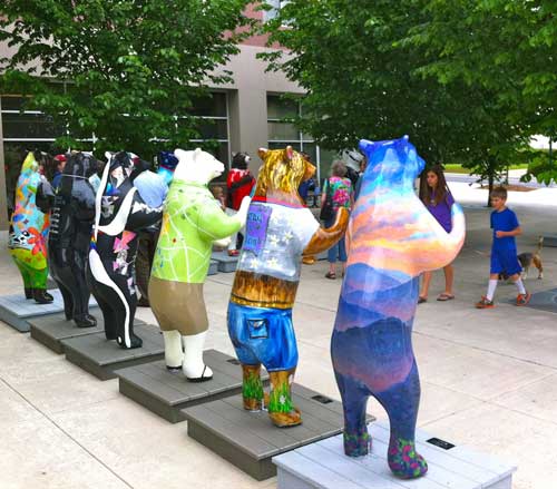 Artist Bear Hendersonville Downtown