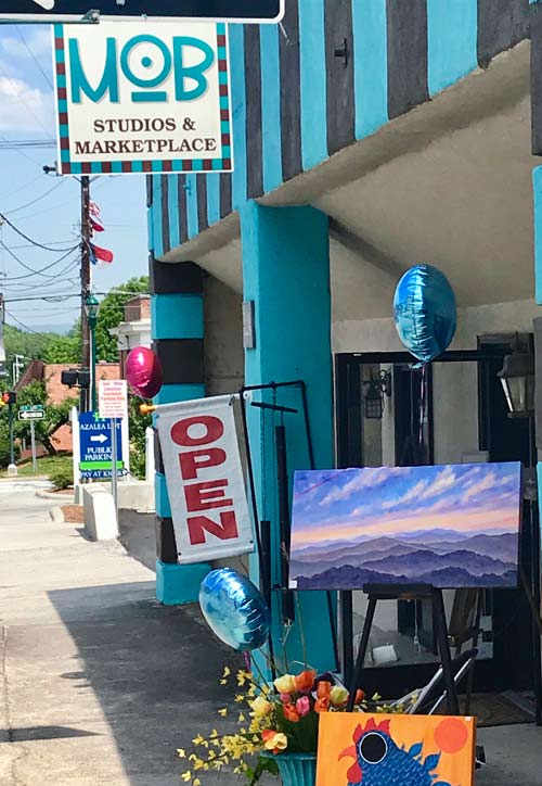 Seven Sisetr's Art Gallery